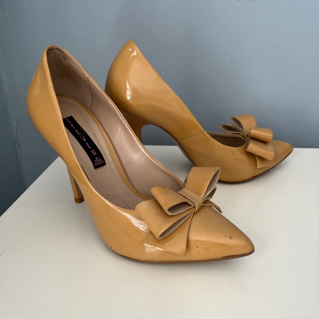 Steven Pumps